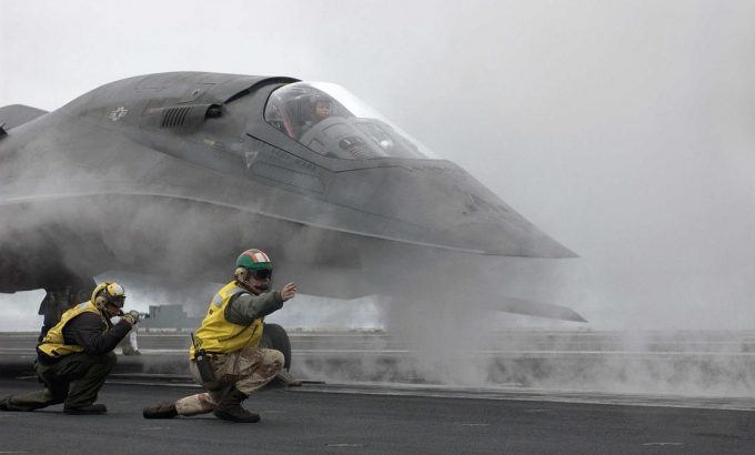 绝密飞行 Stealth
