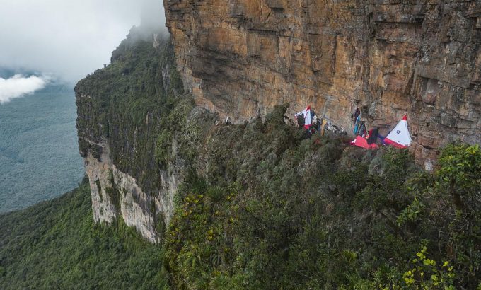 探险家：攀登特普伊山脉 Explorer: The Last Tepui