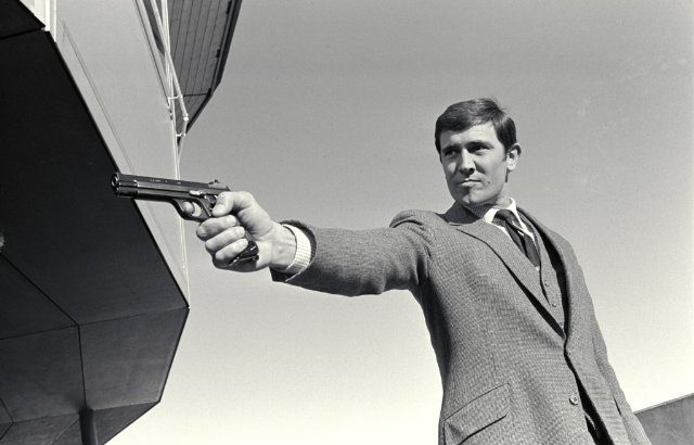一切或一无所有：007不为人知的故事 Everything or Nothing: The Untold Story of 007
