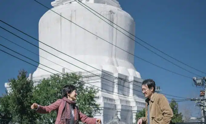 白塔之光