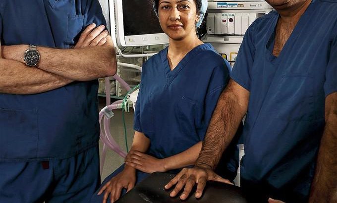外科医生：生命边缘 第四季 Surgeons: At the Edge of Life Season 4