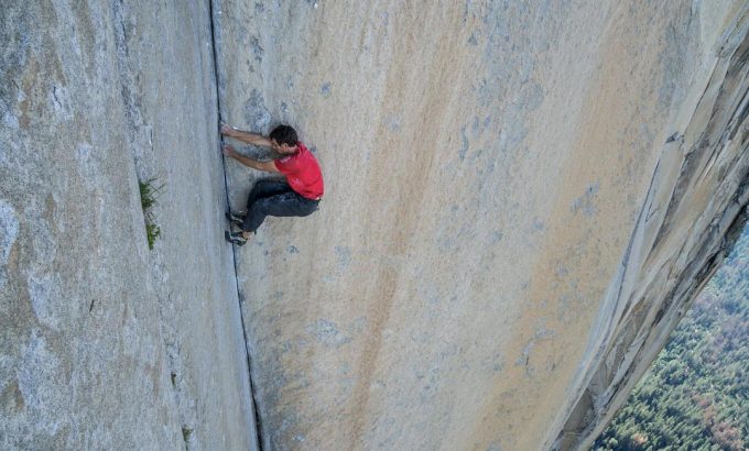 徒手攀岩 Free Solo