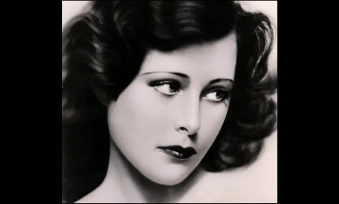 尤物：海蒂·拉玛传 Bombshell: The Hedy Lamarr Story