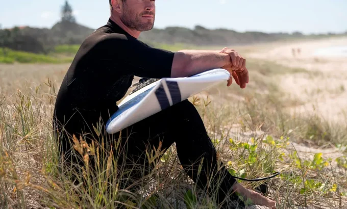 克里斯·海姆斯沃斯的鲨滩奇遇 Shark Beach with Chris Hemsworth